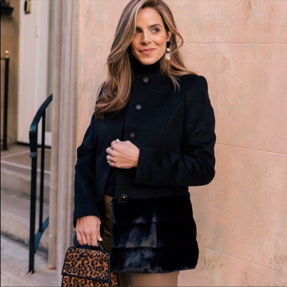 Gal Meets Glam Jackets & Blazers - Gal meets Glam black wool pea coat with faux fur